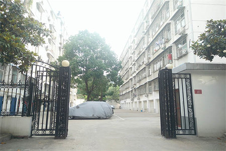 东平御景苑，精装，配套齐全，带储藏室